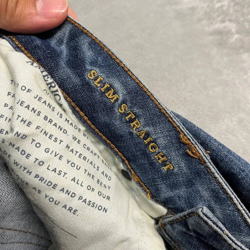 American Eagle Slim Straight Extreme Flex 4 Jeans Mens Blue Distressed 30x36